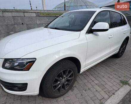 Белый Ауди Ку 5, объемом двигателя 1.98 л и пробегом 196 тыс. км за 14499 $, фото 4 на Automoto.ua