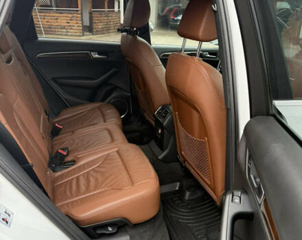 Білий Ауді Ку 5, об'ємом двигуна 1.98 л та пробігом 125 тис. км за 12500 $, фото 12 на Automoto.ua