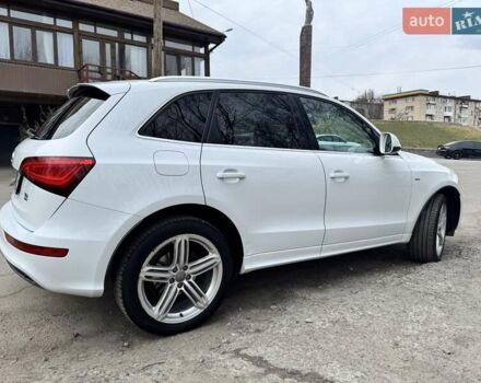 Белый Ауди Ку 5, объемом двигателя 2 л и пробегом 197 тыс. км за 17990 $, фото 5 на Automoto.ua