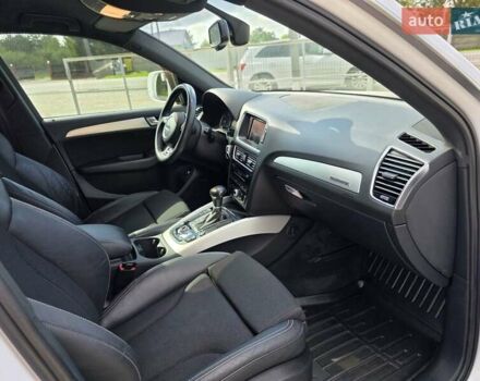 Белый Ауди Ку 5, объемом двигателя 1.97 л и пробегом 263 тыс. км за 16999 $, фото 17 на Automoto.ua