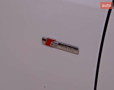 Білий Ауді Ку 5, об'ємом двигуна 2 л та пробігом 265 тис. км за 19500 $, фото 16 на Automoto.ua