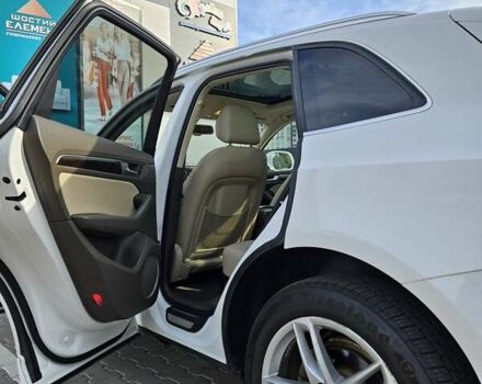 Белый Ауди Ку 5, объемом двигателя 1.98 л и пробегом 257 тыс. км за 14500 $, фото 15 на Automoto.ua