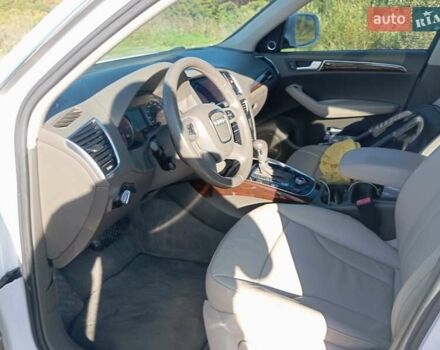 Білий Ауді Ку 5, об'ємом двигуна 1.98 л та пробігом 228 тис. км за 12400 $, фото 12 на Automoto.ua
