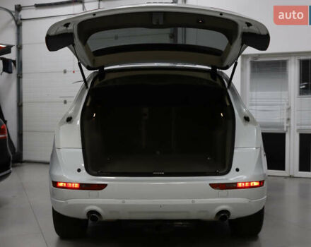 Білий Ауді Ку 5, об'ємом двигуна 2 л та пробігом 179 тис. км за 14900 $, фото 58 на Automoto.ua