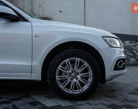 Белый Ауди Ку 5, объемом двигателя 1.97 л и пробегом 200 тыс. км за 16500 $, фото 8 на Automoto.ua