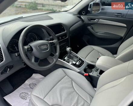 Ауди Ку 5 2012 в Дубно на Automoto.ua Белый Ауди Ку 5, объемом двигателя 1.98 л и пробегом 257 тыс. км за 12699 $, фото 33 на Automoto.ua