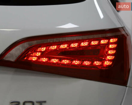 Білий Ауді Ку 5, об'ємом двигуна 2 л та пробігом 179 тис. км за 14900 $, фото 56 на Automoto.ua