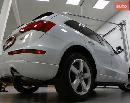 Білий Ауді Ку 5, об'ємом двигуна 2 л та пробігом 179 тис. км за 14900 $, фото 50 на Automoto.ua