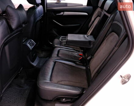 Білий Ауді Ку 5, об'ємом двигуна 2 л та пробігом 265 тис. км за 19500 $, фото 35 на Automoto.ua