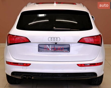Білий Ауді Ку 5, об'ємом двигуна 2 л та пробігом 265 тис. км за 19500 $, фото 12 на Automoto.ua