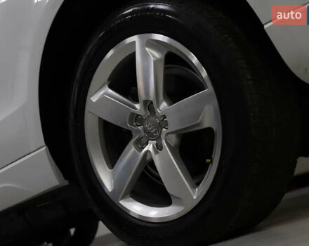 Білий Ауді Ку 5, об'ємом двигуна 2 л та пробігом 179 тис. км за 14900 $, фото 40 на Automoto.ua