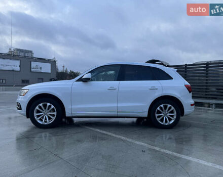 Белый Ауди Ку 5, объемом двигателя 1.98 л и пробегом 236 тыс. км за 12990 $, фото 5 на Automoto.ua