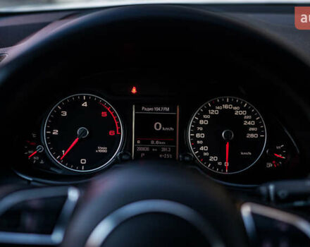 Белый Ауди Ку 5, объемом двигателя 1.97 л и пробегом 200 тыс. км за 16500 $, фото 19 на Automoto.ua