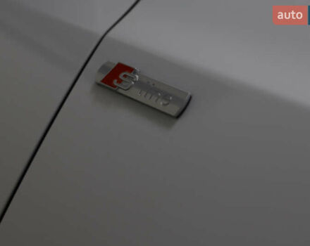 Білий Ауді Ку 5, об'ємом двигуна 2 л та пробігом 179 тис. км за 14900 $, фото 26 на Automoto.ua