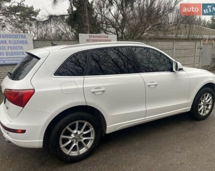 Белый Ауди Ку 5, объемом двигателя 1.98 л и пробегом 150 тыс. км за 13600 $, фото 5 на Automoto.ua