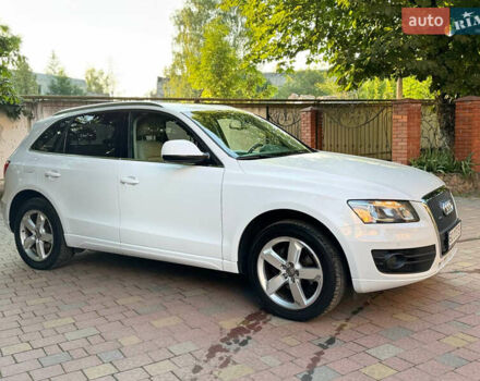 Белый Ауди Ку 5, объемом двигателя 1.98 л и пробегом 198 тыс. км за 13999 $, фото 14 на Automoto.ua