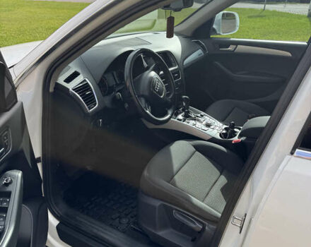 Белый Ауди Ку 5, объемом двигателя 1.97 л и пробегом 375 тыс. км за 14500 $, фото 5 на Automoto.ua