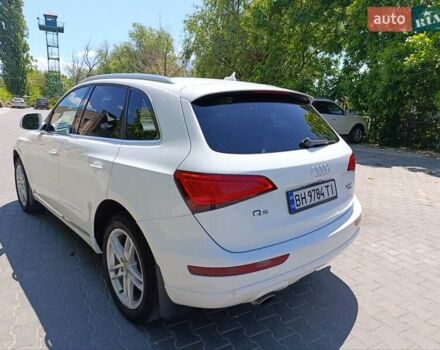 Білий Ауді Ку 5, об'ємом двигуна 2 л та пробігом 210 тис. км за 15500 $, фото 5 на Automoto.ua