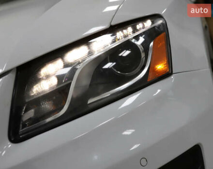 Білий Ауді Ку 5, об'ємом двигуна 2 л та пробігом 179 тис. км за 14900 $, фото 35 на Automoto.ua