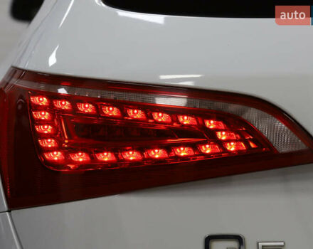 Білий Ауді Ку 5, об'ємом двигуна 2 л та пробігом 179 тис. км за 14900 $, фото 54 на Automoto.ua