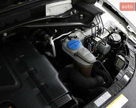 Білий Ауді Ку 5, об'ємом двигуна 2 л та пробігом 179 тис. км за 14900 $, фото 118 на Automoto.ua