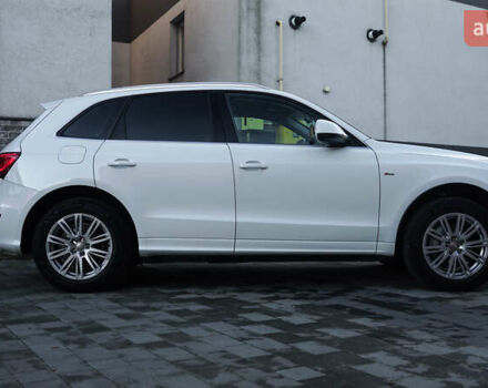 Белый Ауди Ку 5, объемом двигателя 1.97 л и пробегом 200 тыс. км за 16500 $, фото 10 на Automoto.ua