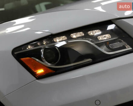 Білий Ауді Ку 5, об'ємом двигуна 2 л та пробігом 179 тис. км за 14900 $, фото 24 на Automoto.ua