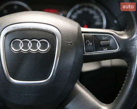 Белый Ауди Ку 5, объемом двигателя 1.97 л и пробегом 137 тыс. км за 18000 $, фото 17 на Automoto.ua