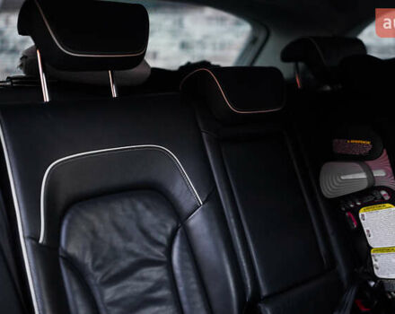 Белый Ауди Ку 5, объемом двигателя 1.97 л и пробегом 200 тыс. км за 16500 $, фото 27 на Automoto.ua