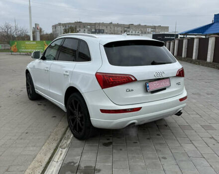 Білий Ауді Ку 5, об'ємом двигуна 1.98 л та пробігом 125 тис. км за 12500 $, фото 7 на Automoto.ua