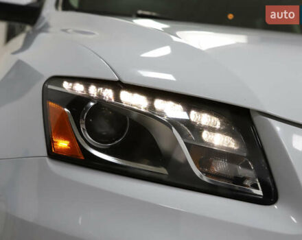 Білий Ауді Ку 5, об'ємом двигуна 2 л та пробігом 179 тис. км за 14900 $, фото 30 на Automoto.ua