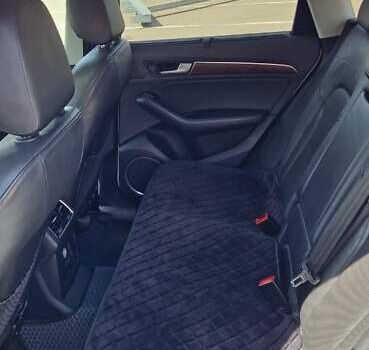 Белый Ауди Ку 5, объемом двигателя 1.98 л и пробегом 237 тыс. км за 18000 $, фото 20 на Automoto.ua