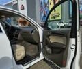 Белый Ауди Ку 5, объемом двигателя 1.98 л и пробегом 257 тыс. км за 14500 $, фото 17 на Automoto.ua