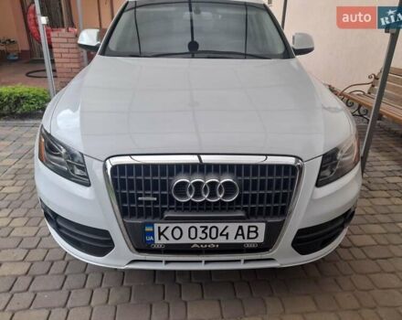 Белый Ауди Ку 5, объемом двигателя 2 л и пробегом 275 тыс. км за 17350 $, фото 1 на Automoto.ua