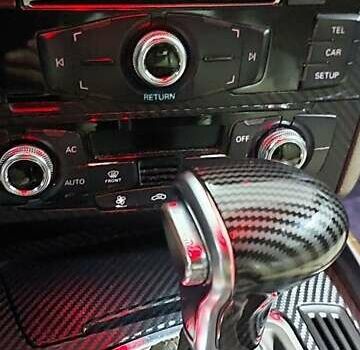 Белый Ауди Ку 5, объемом двигателя 2 л и пробегом 268 тыс. км за 16500 $, фото 6 на Automoto.ua