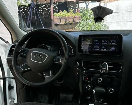 Білий Ауді Ку 5, об'ємом двигуна 1.98 л та пробігом 246 тис. км за 15500 $, фото 3 на Automoto.ua