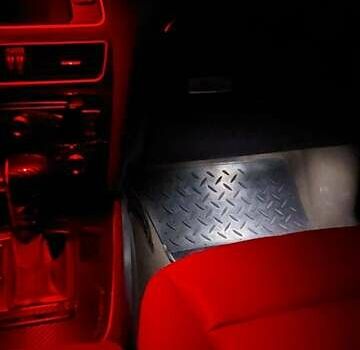 Белый Ауди Ку 5, объемом двигателя 2 л и пробегом 268 тыс. км за 16500 $, фото 21 на Automoto.ua