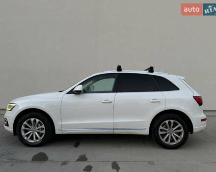 Белый Ауди Ку 5, объемом двигателя 1.98 л и пробегом 260 тыс. км за 12999 $, фото 7 на Automoto.ua