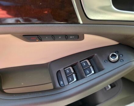 Белый Ауди Ку 5, объемом двигателя 2 л и пробегом 246 тыс. км за 13200 $, фото 18 на Automoto.ua