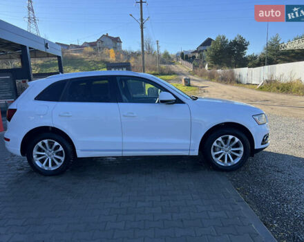 Белый Ауди Ку 5, объемом двигателя 1.98 л и пробегом 241 тыс. км за 12500 $, фото 2 на Automoto.ua