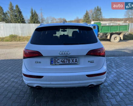 Белый Ауди Ку 5, объемом двигателя 1.98 л и пробегом 241 тыс. км за 12500 $, фото 5 на Automoto.ua