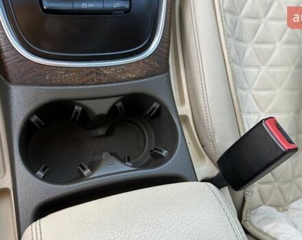 Білий Ауді Ку 5, об'ємом двигуна 1.98 л та пробігом 193 тис. км за 14000 $, фото 21 на Automoto.ua