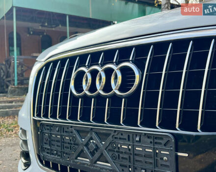 Белый Ауди Ку 5, объемом двигателя 2 л и пробегом 197 тыс. км за 12900 $, фото 9 на Automoto.ua