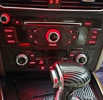 Белый Ауди Ку 5, объемом двигателя 2 л и пробегом 268 тыс. км за 16500 $, фото 10 на Automoto.ua