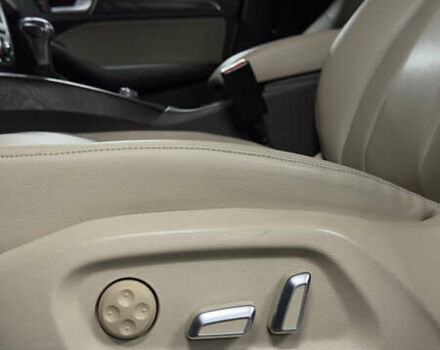 Белый Ауди Ку 5, объемом двигателя 1.98 л и пробегом 260 тыс. км за 12999 $, фото 21 на Automoto.ua