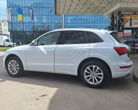 Белый Ауди Ку 5, объемом двигателя 1.98 л и пробегом 265 тыс. км за 13500 $, фото 18 на Automoto.ua