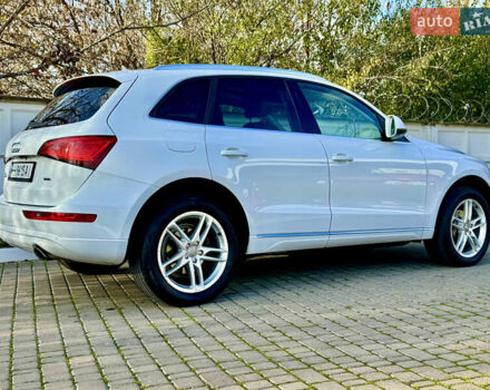 Белый Ауди Ку 5, объемом двигателя 1.98 л и пробегом 201 тыс. км за 12400 $, фото 9 на Automoto.ua