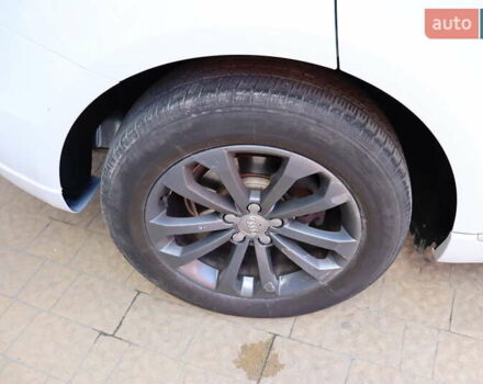 Белый Ауди Ку 5, объемом двигателя 2 л и пробегом 201 тыс. км за 15700 $, фото 10 на Automoto.ua