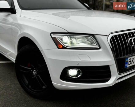 Білий Ауді Ку 5, об'ємом двигуна 1.98 л та пробігом 189 тис. км за 16699 $, фото 10 на Automoto.ua