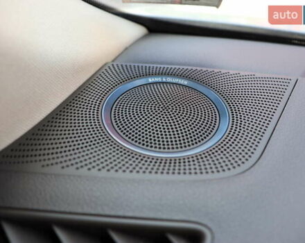 Белый Ауди Ку 5, объемом двигателя 2 л и пробегом 201 тыс. км за 15700 $, фото 18 на Automoto.ua